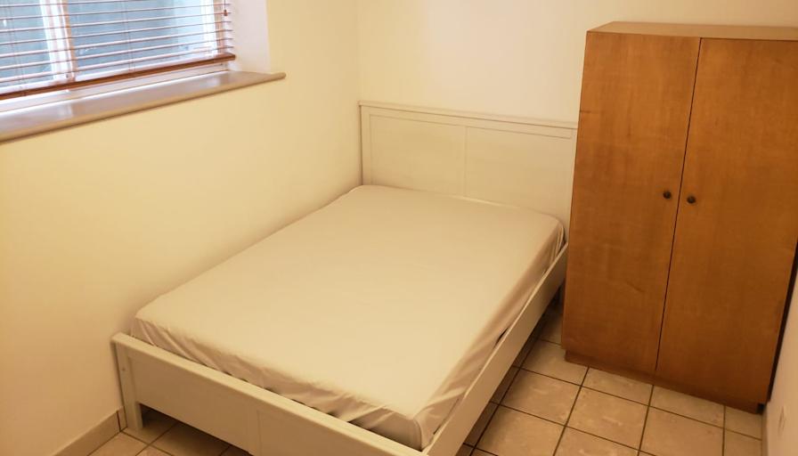 Samuel Tang's room