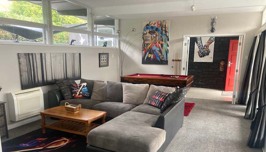 Leonard Waldron's room