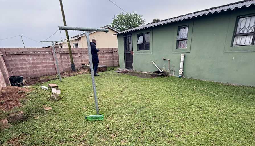 Mpumelelo's room
