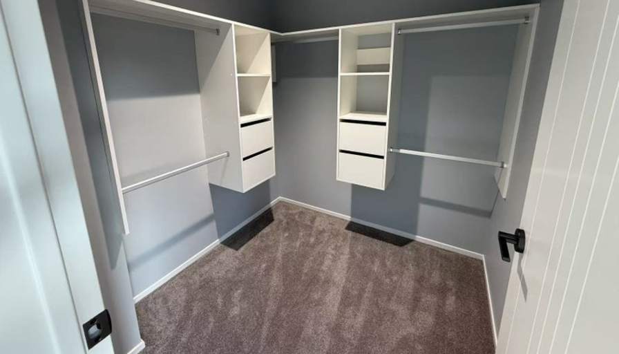 Sean Zha's room