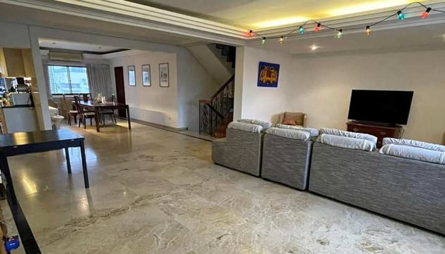 Rouzbeh's room