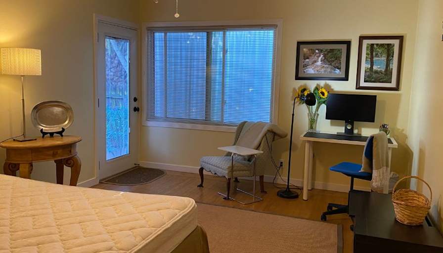 JESSICA ANDERSON's room