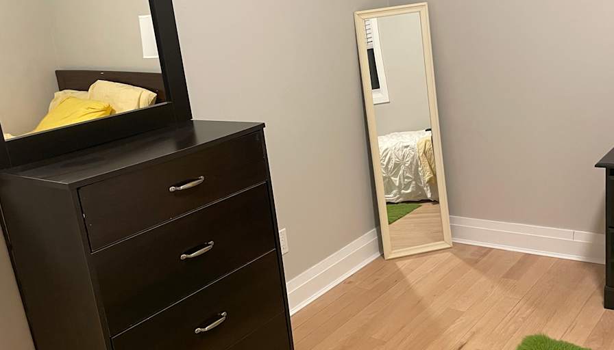 Char's room