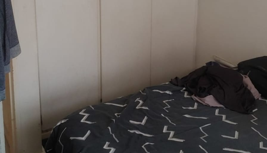 Prego's room