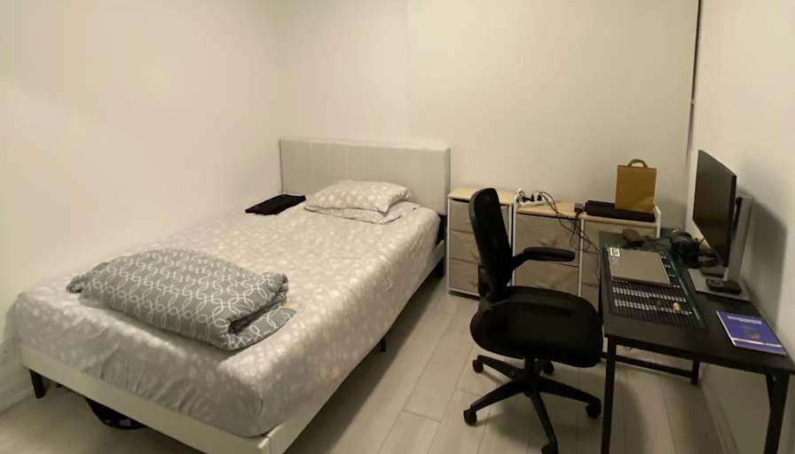 Safwan's room