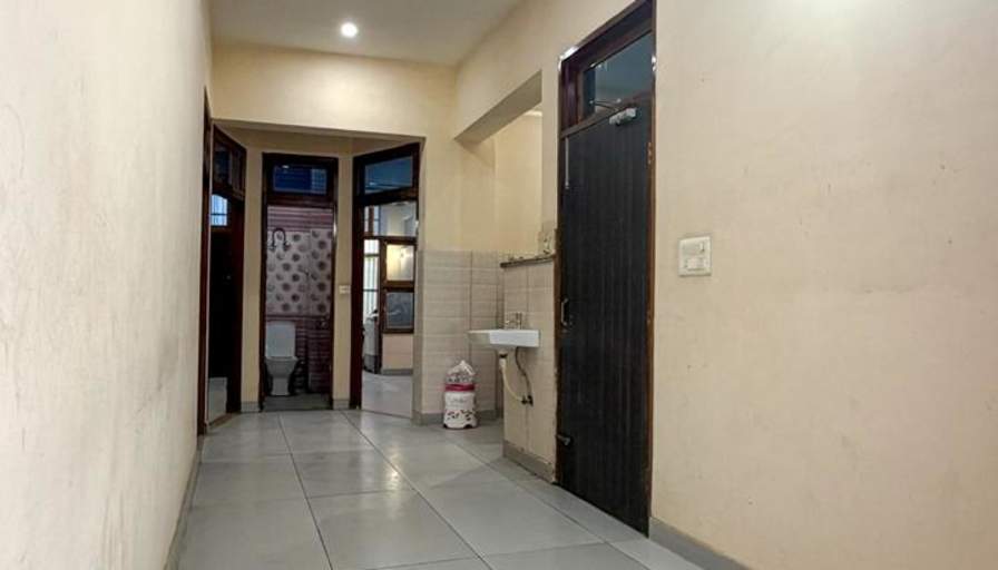 Shikhar's room