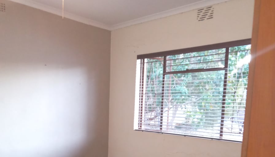 Busisiwe's room