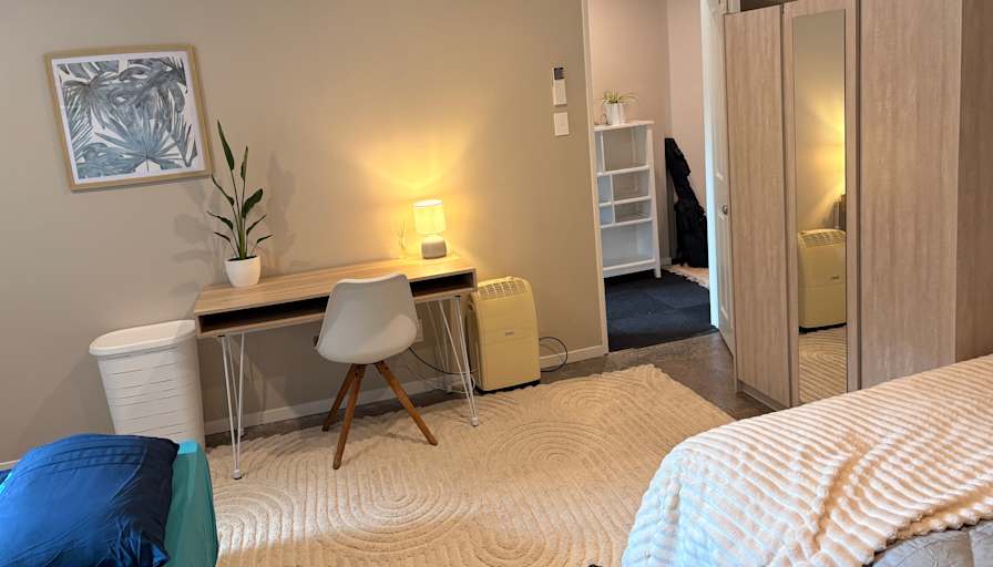 Kate's room