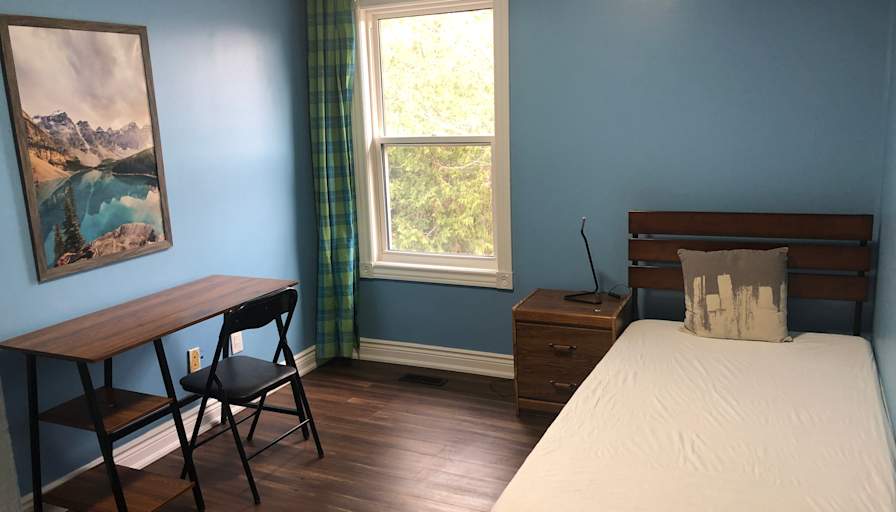 VALENTINA NAKOVSKA's room