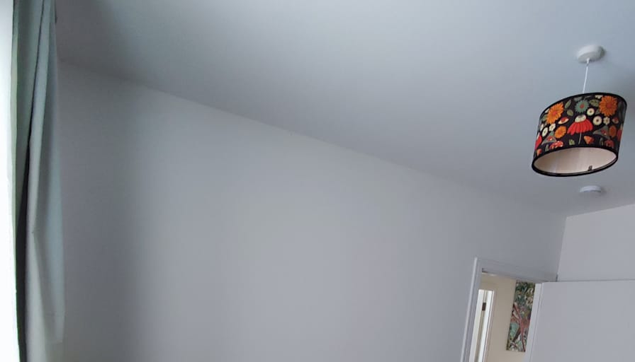 Ele's room