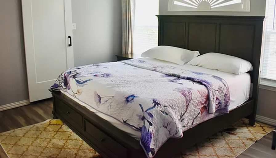 Anita's room