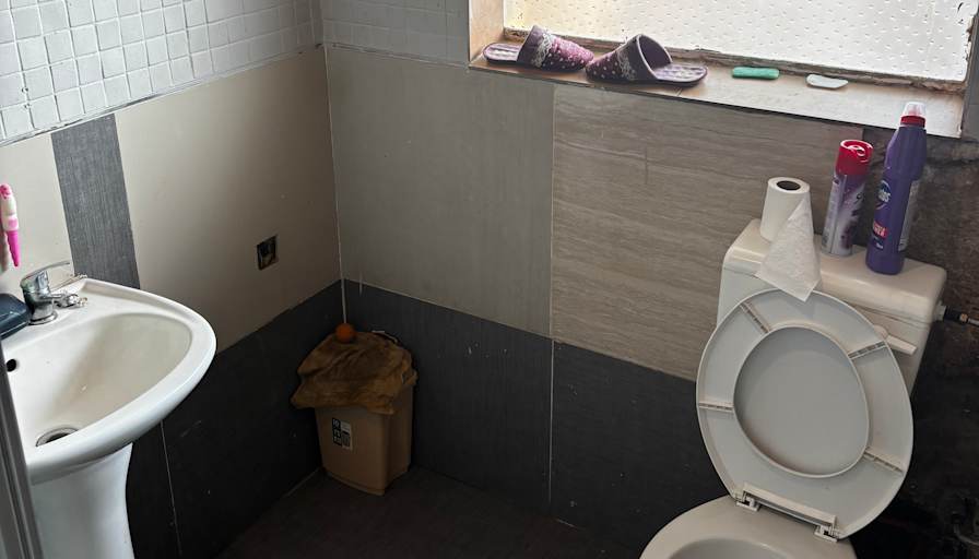 Bheki mthabela's room