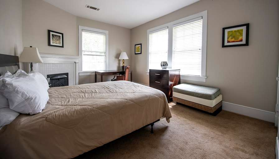 Everlene's room