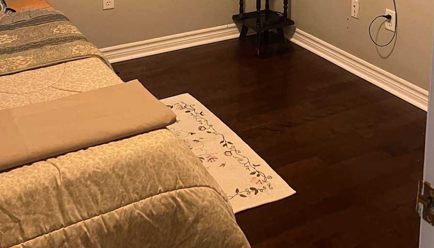 Gladys Edun I.'s room