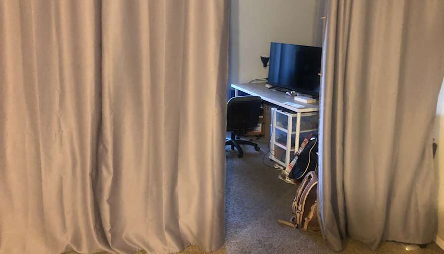 Alfredo's room
