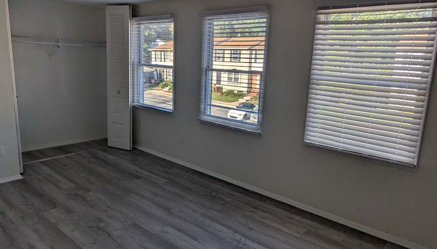 housearchnc's room