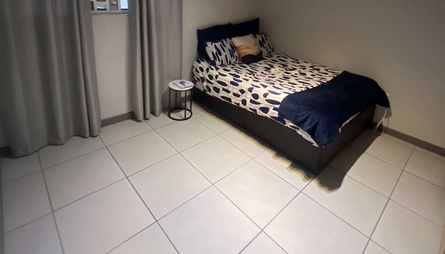 Thandokazi  Ntshwanti's room