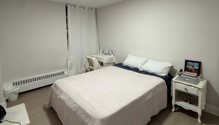 Anushka's room