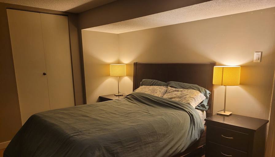 Branko's room