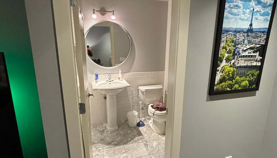Jay's room