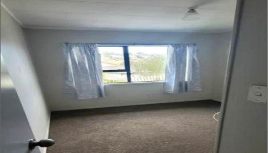 Abdul's room