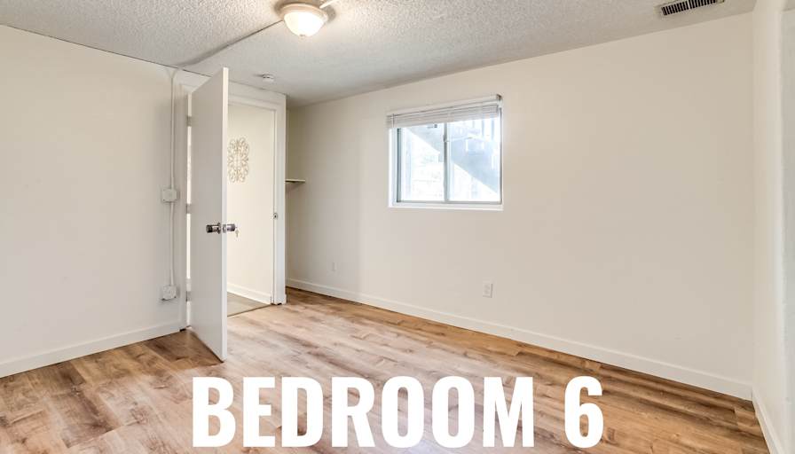 HomeCrew's room