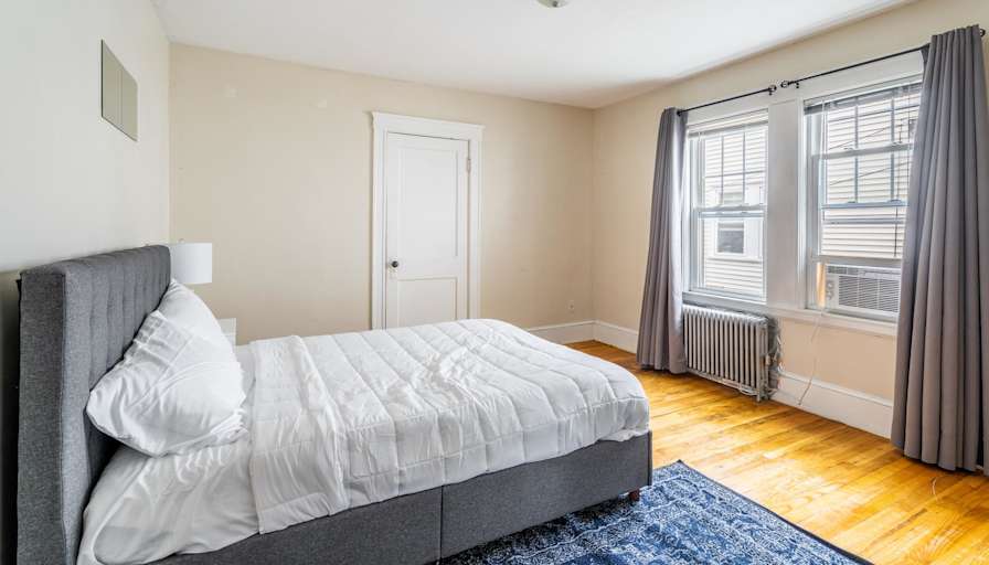 Sam June's room