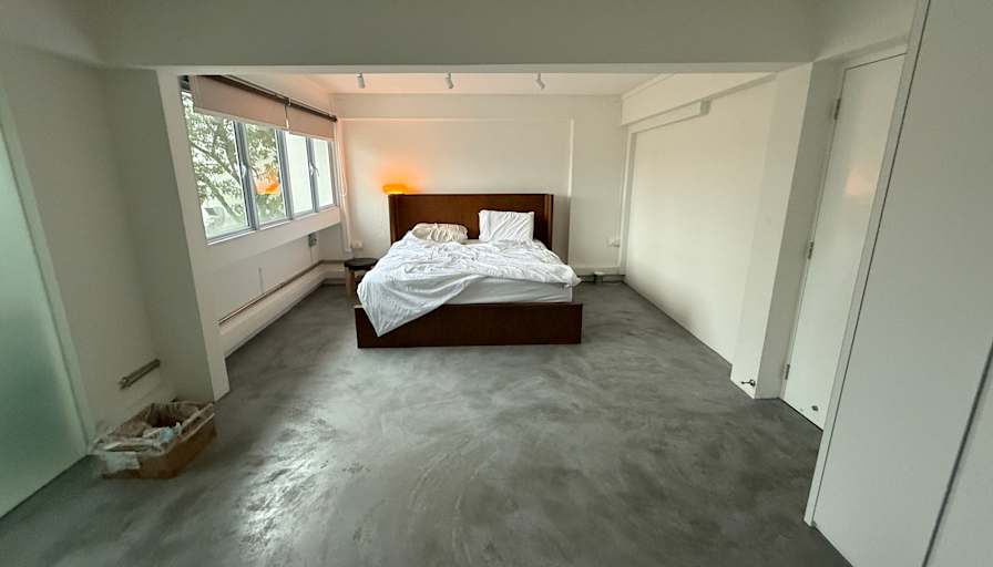 Den's room