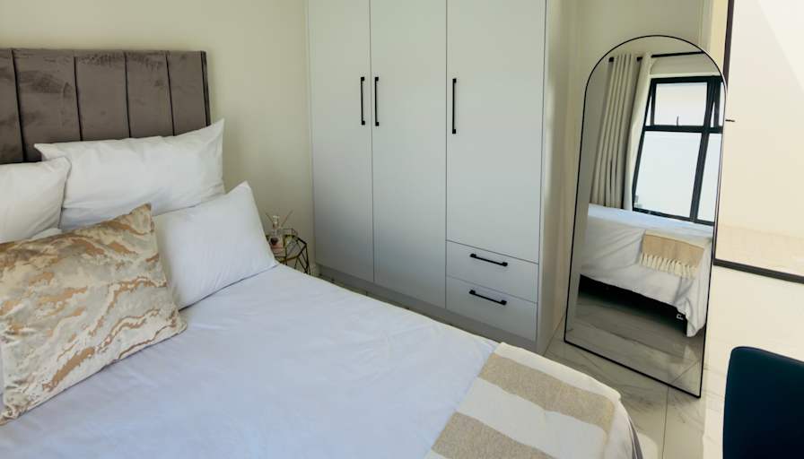 Sikhe's room