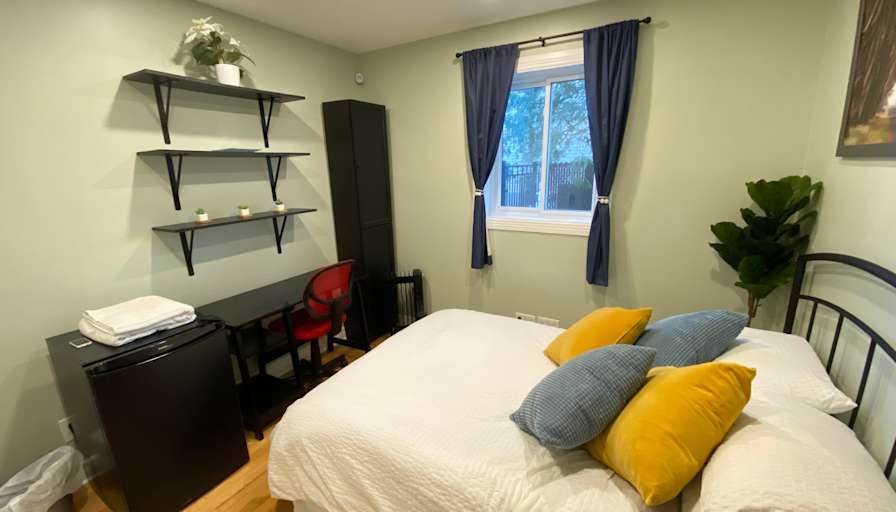 Peter's room