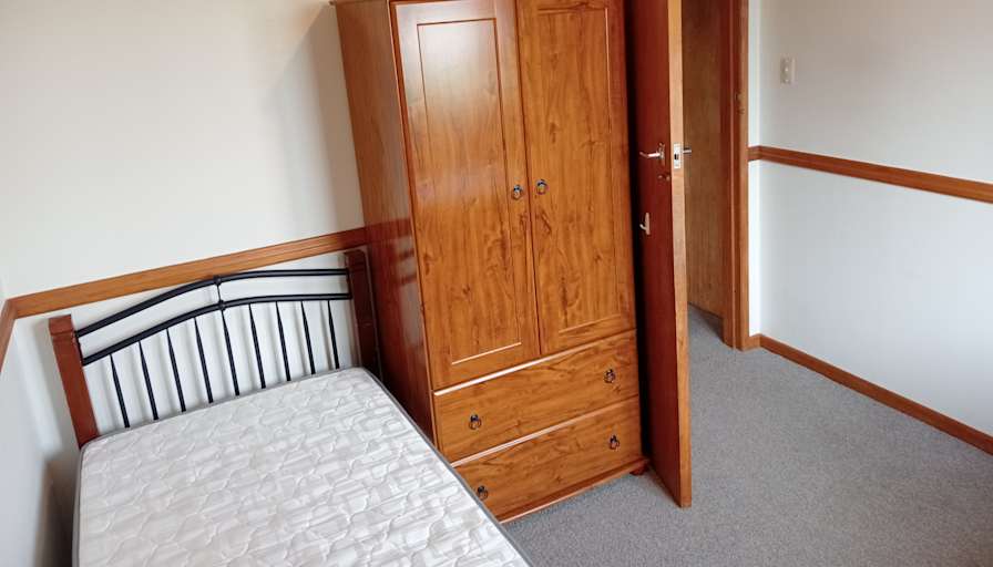 Gareth's room