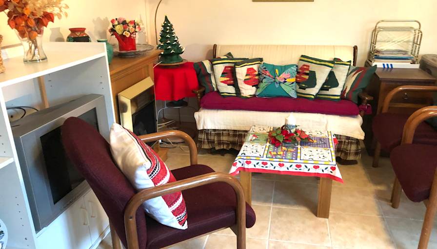 Annie Dalayon's room