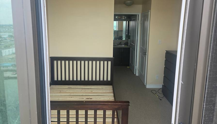 Vic's room