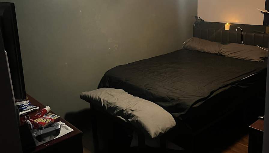 Mariano's room