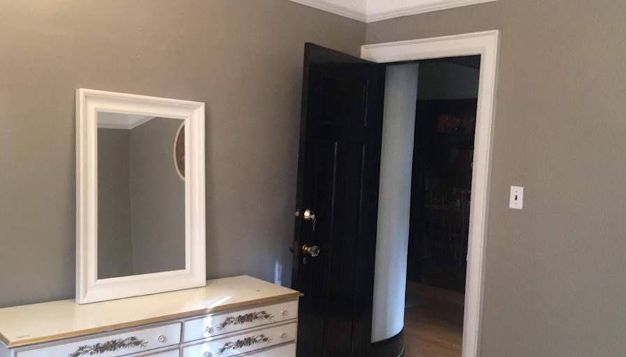 Andrea's room