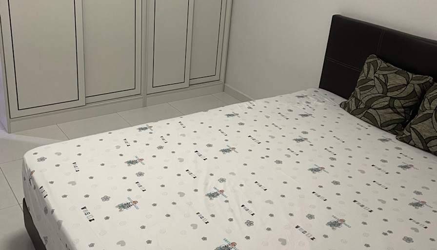 Serene's room