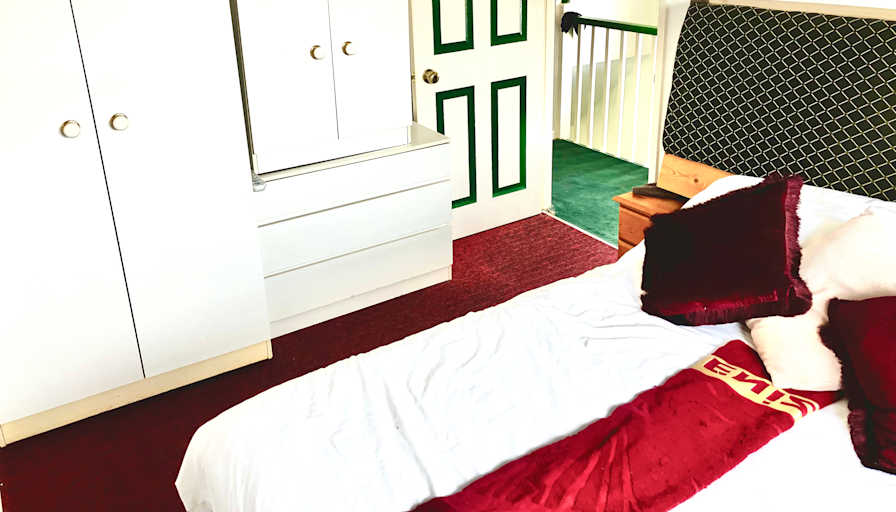 Rob Stawell's room