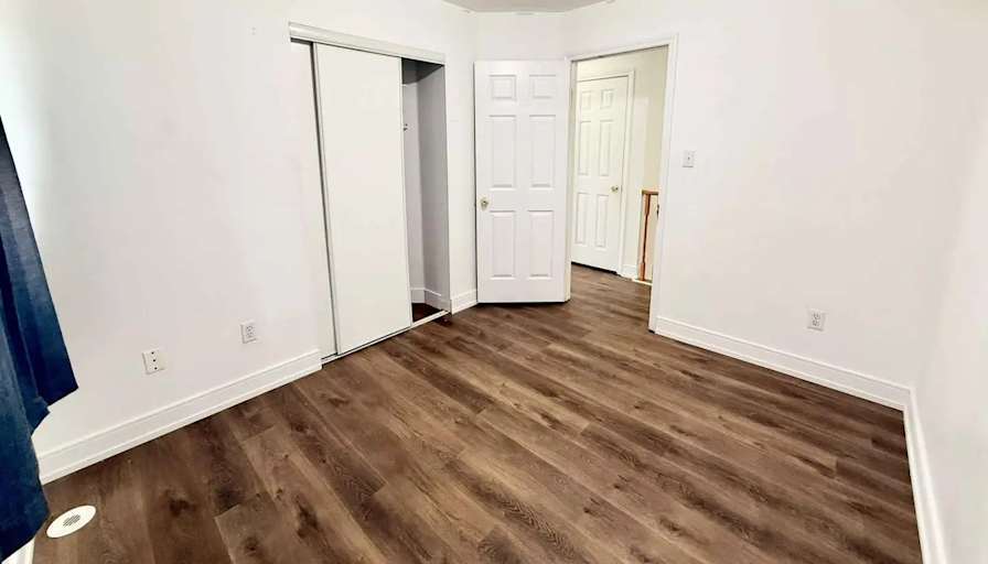Richie George Thomas's room