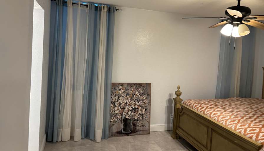Hannah's room