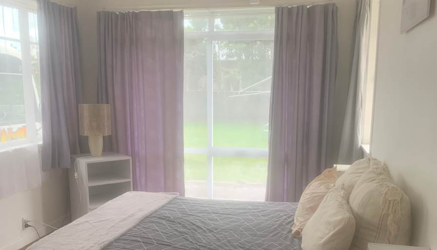 RAEWYN's room