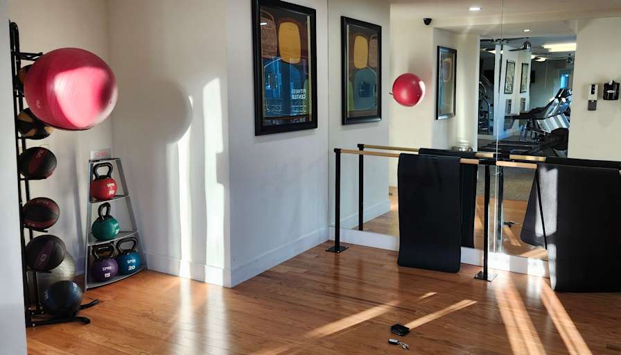 ARUN RENGANATHAN's room
