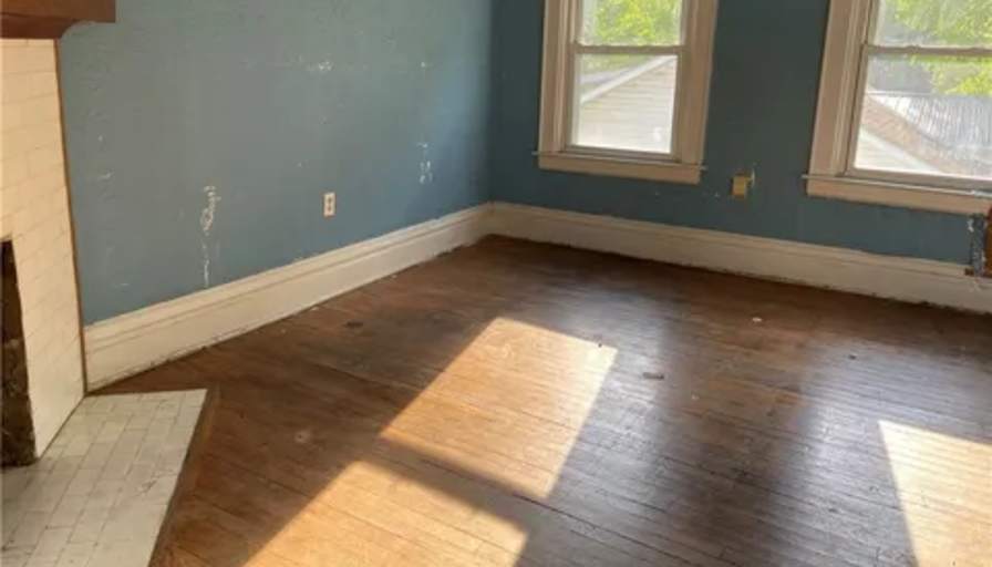 Kate's room