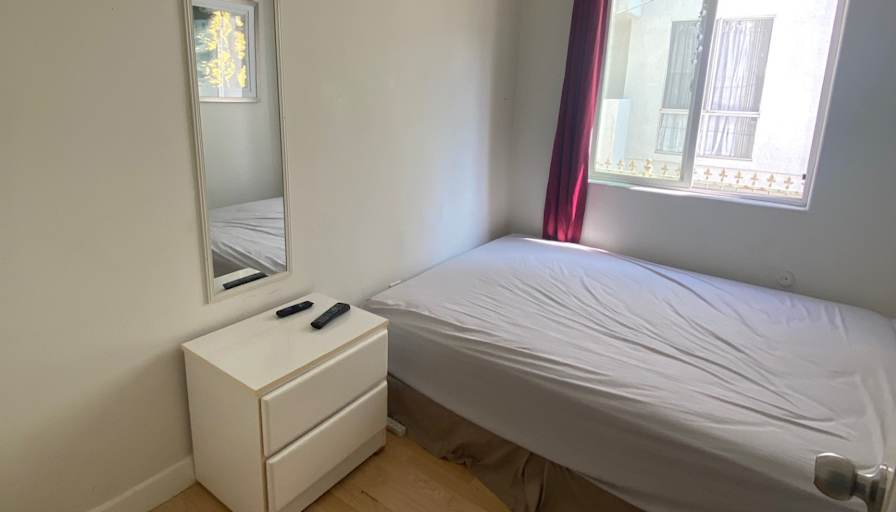 Nathaniel R Leiper's room