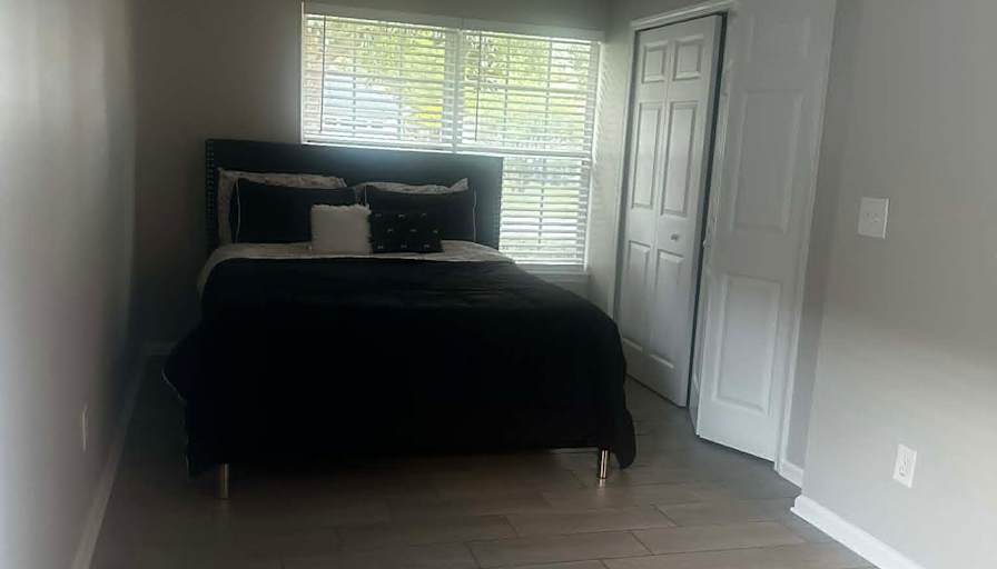 Freedom Living's room