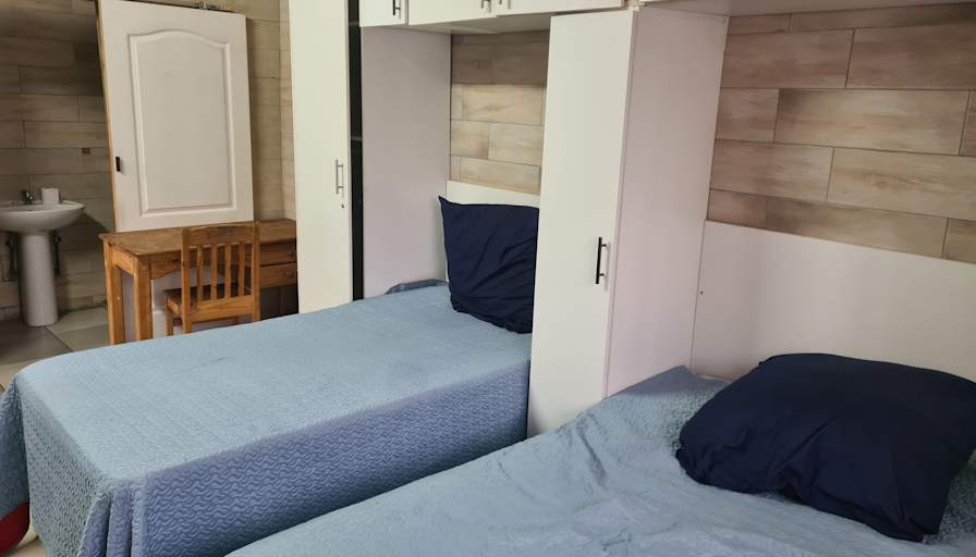 Floyd's room