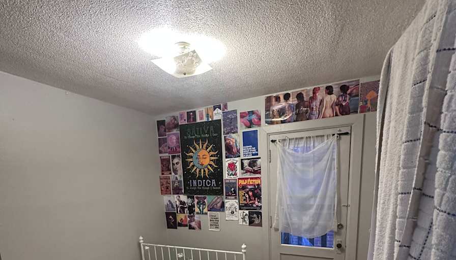 Misael's room
