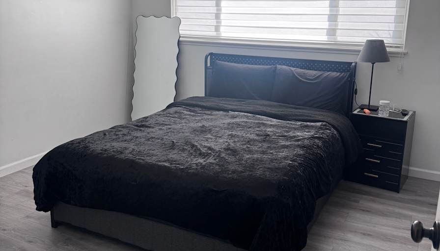 Ernesto's room