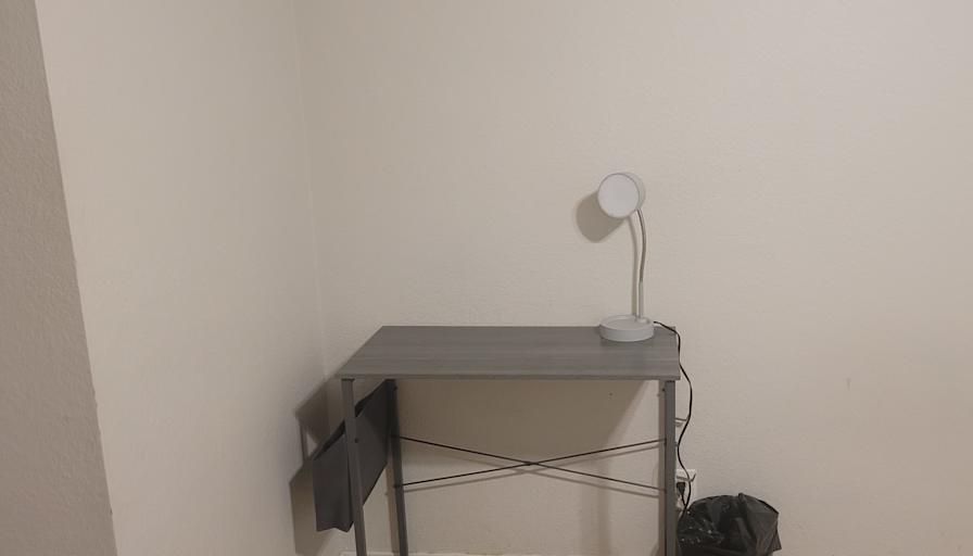 Javier's room