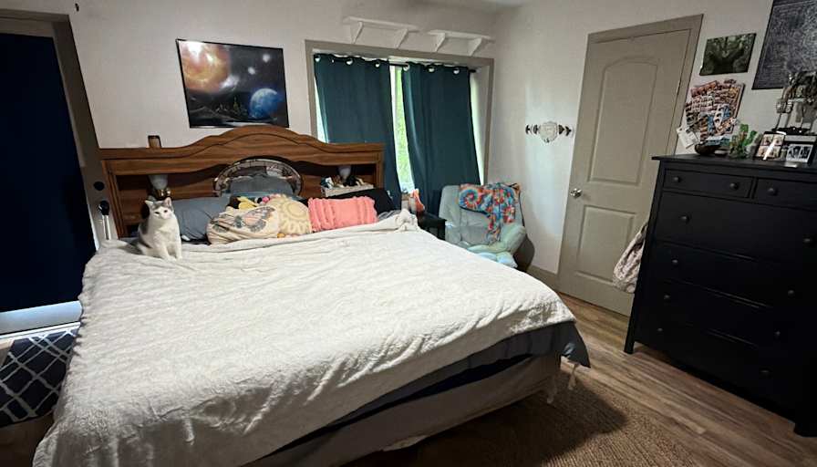 Bella Caricari's room