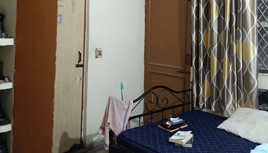 Dipak Kumar's room